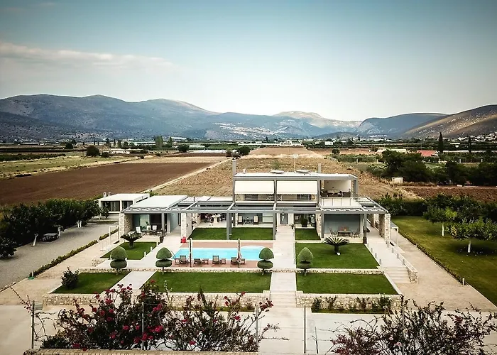 דירה Gravaris House *
