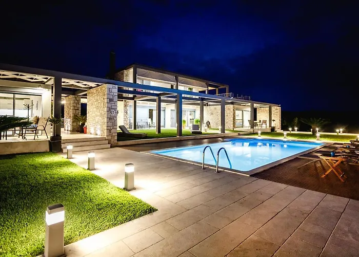 Gravaris House *