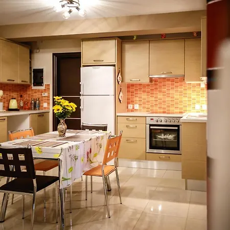 Gravaris House Apartment