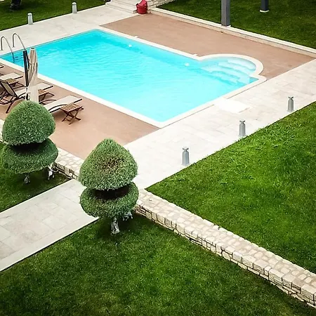 Gravaris House Apartment *