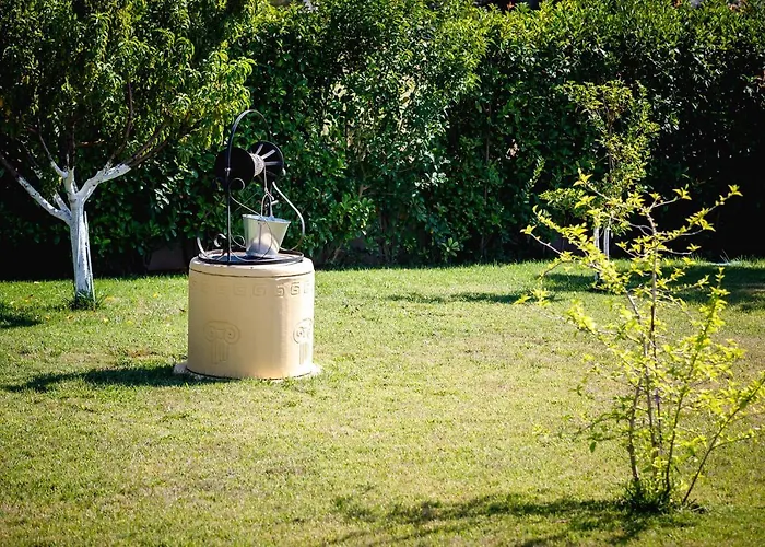 Gravaris House Апартаменты