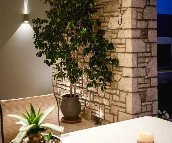 Апартаменты Gravaris House