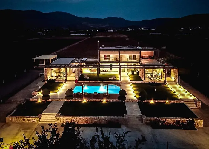 Gravaris House Апартаменты